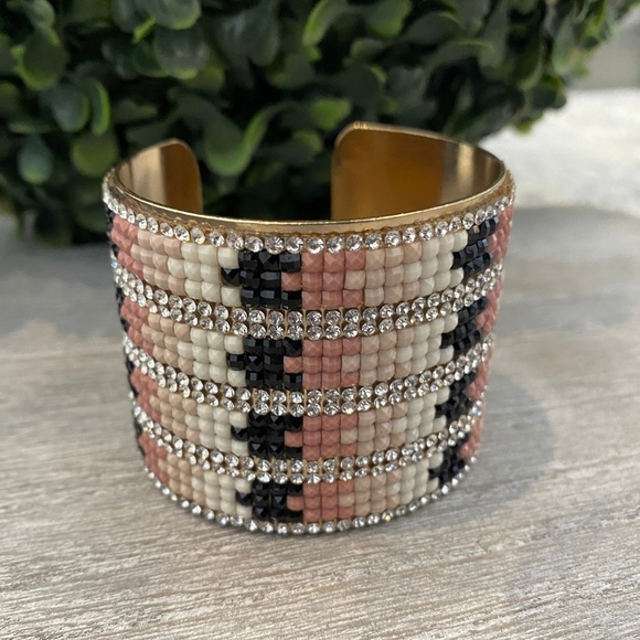 Handmade Canadian Beaded Crystal Cuff Bracelet - Picture 1 of 2